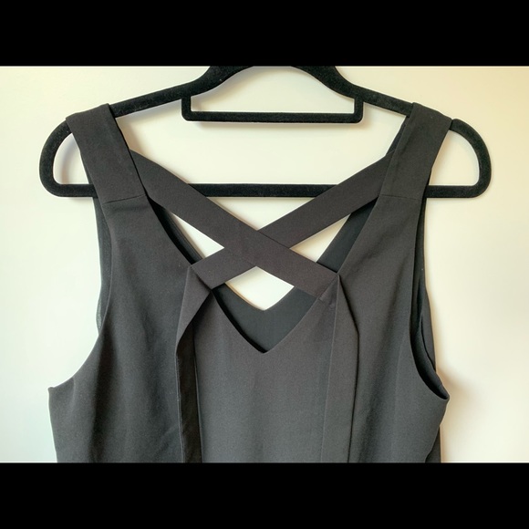 Veronika Maine Black Top (Size 12) - Picture 3 of 6